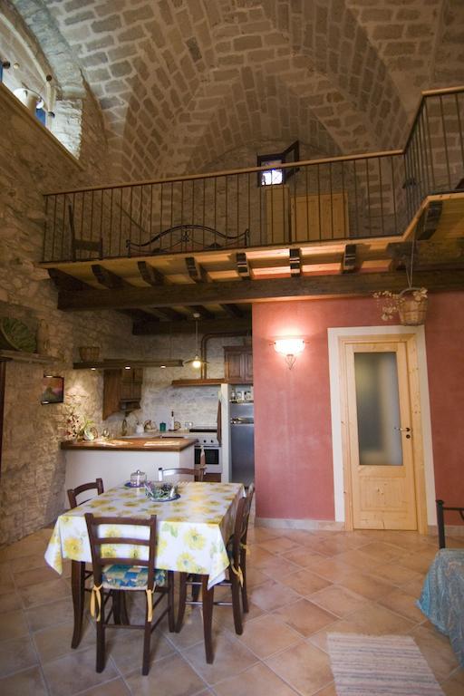 Santa Teresa Apartman Erice Szoba fotó